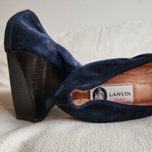 *NEW* Lanvin Navy Suede Wedge Heels - US 7.5